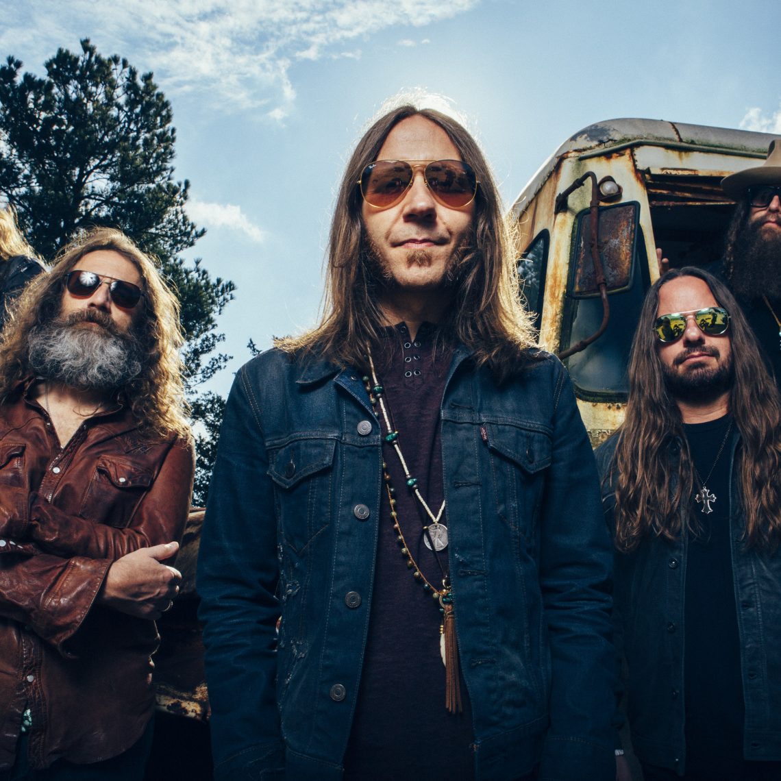 BLACKBERRY SMOKE showcase ‘I’ll Keep Ramblin’ (feat. Robert Randolph)