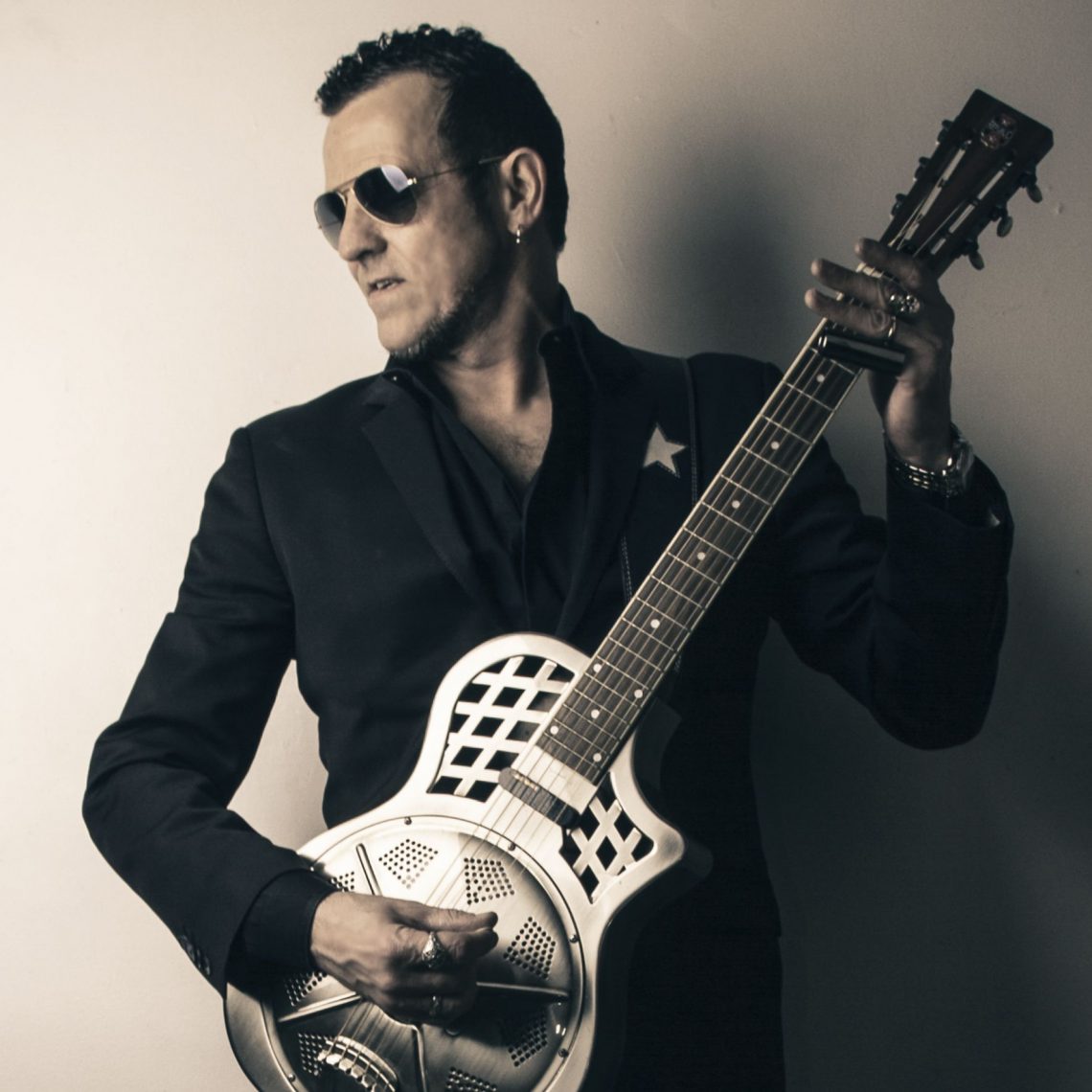 Gary Hoey Collaborates With His Son On New Song “Don’t Come Crying”