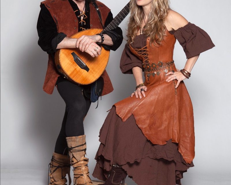Blackmore’s Night – Releases Brand New Holiday Song & Video ‘Here We Come A-Caroling’ Ahead of Christmas EP