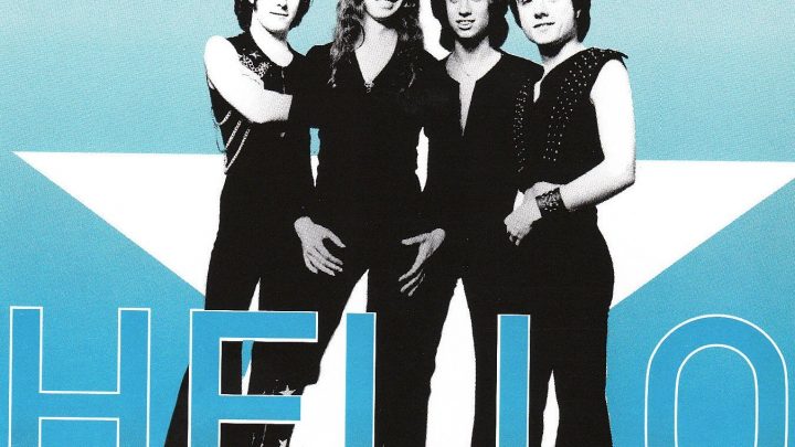 Hello: The Singles Collection, 2CD – Review