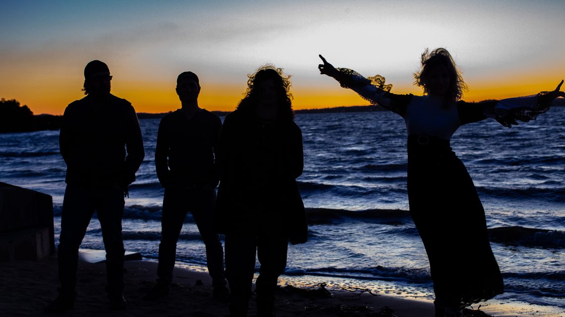 Sunset Junkies Announce New Album and Release New Single ‘Pentagram’.
