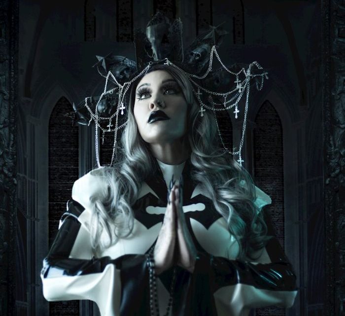 Lexi Layne premieres debut EP ‘Sinner And Saint’ exclusively via Terra Relicta.