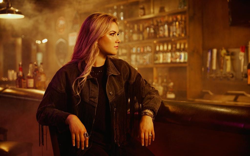 NASHVILLE RISING STAR KAITLYN BAKER BOUNCES BACK WITH STRONG NEW RELEASE ‘DRINKIN’ HOURS’