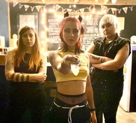 Feminist punk/queercore outfit Shooting Daggers release new flexi disc 7″ single (New Heavy Sounds)