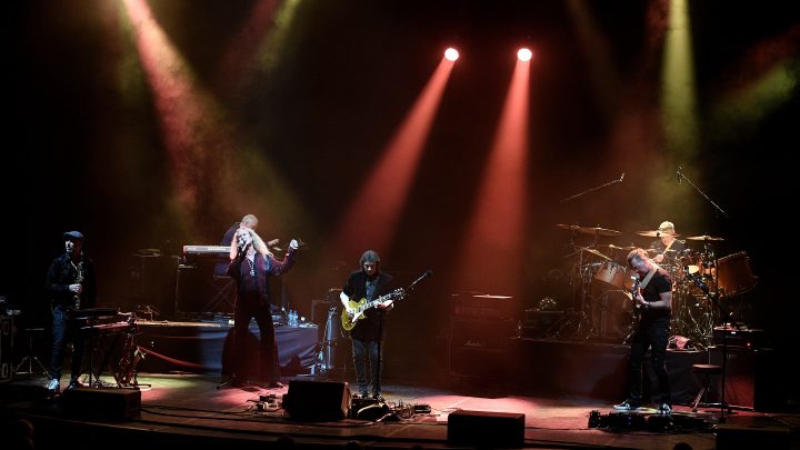 Steve Hackett launches live clip of ‘The Devil’s Cathedral’ taken from ‘Genesis Revisited Live: Seconds Out & More’