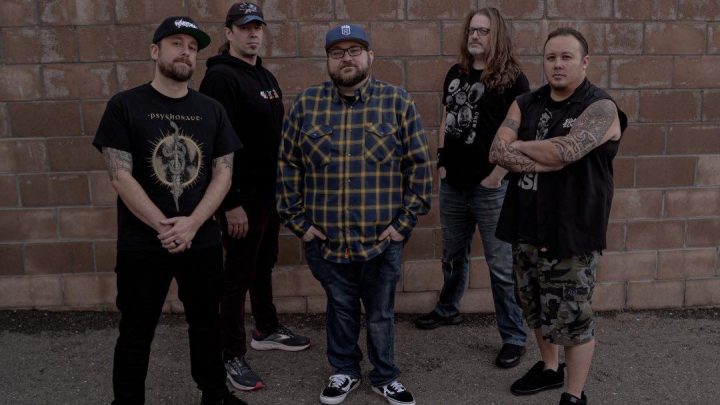 EARTH CRAWLER Release Video for “Aces & Eights”