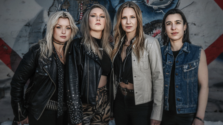 THUNDERMOTHER announce new European tour dates, post new video interview with Erika Wagenius.
