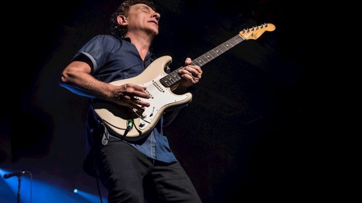 IAN MOSS ANNOUNCES  FIRST-EVER UK BAND TOUR  JUNE 2023  From Australia’s legendary Cold Chisel