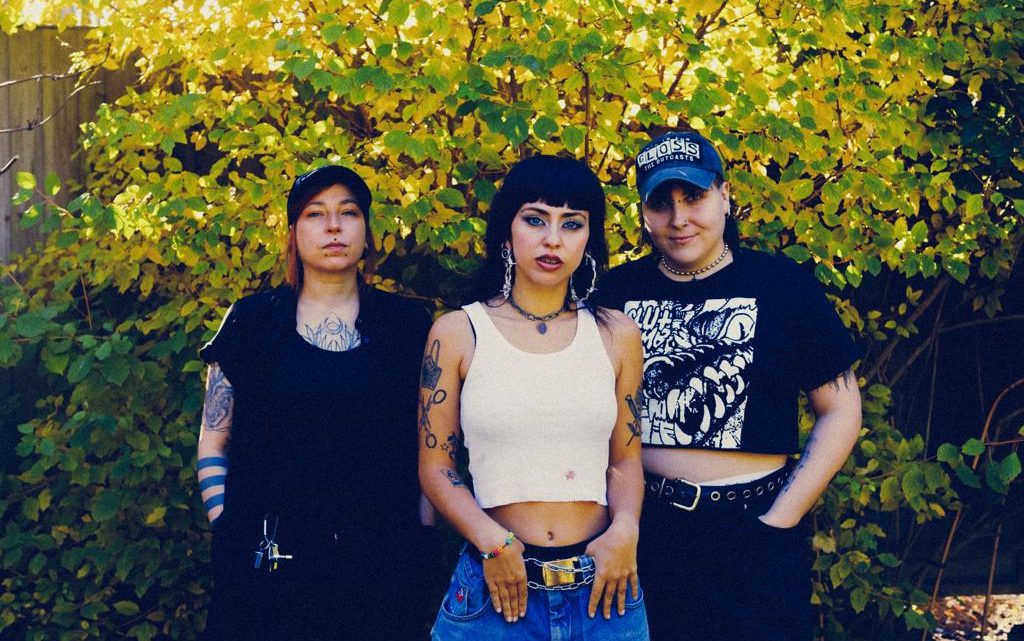 London queercore punk band Shooting Daggers share new video for ‘Smug’