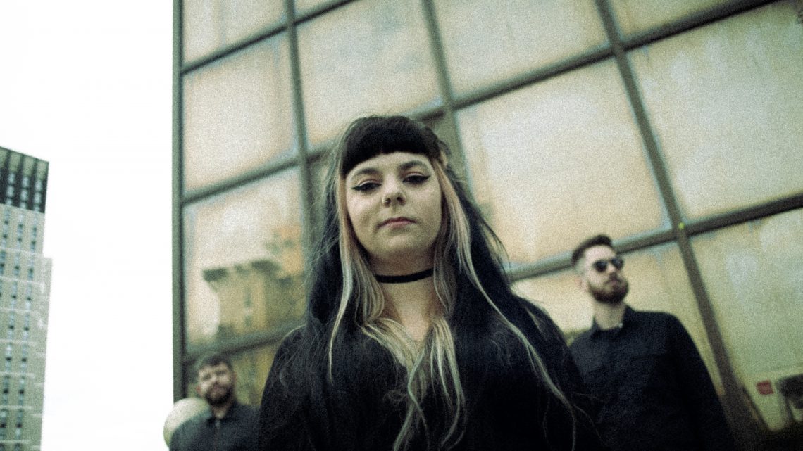 EYE – THE NEW BAND FROM MWWB SINGER-SONGWRITER/MUSICIAN JESSICA BALL – SHARE VIDEO FOR ‘IN YOUR NIGHT