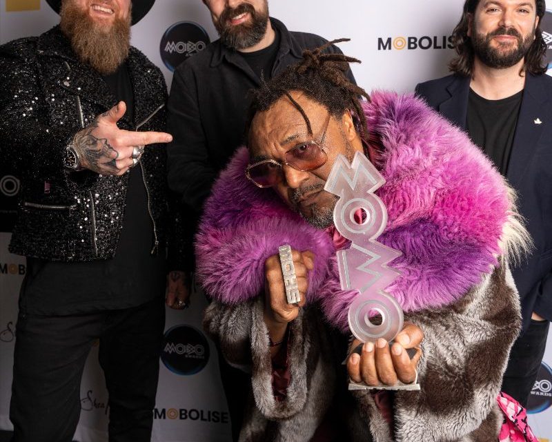 SKINDRED WIN BEST ALTERNATIVE MUSIC ACT AT 2024 MOBO AWARDS